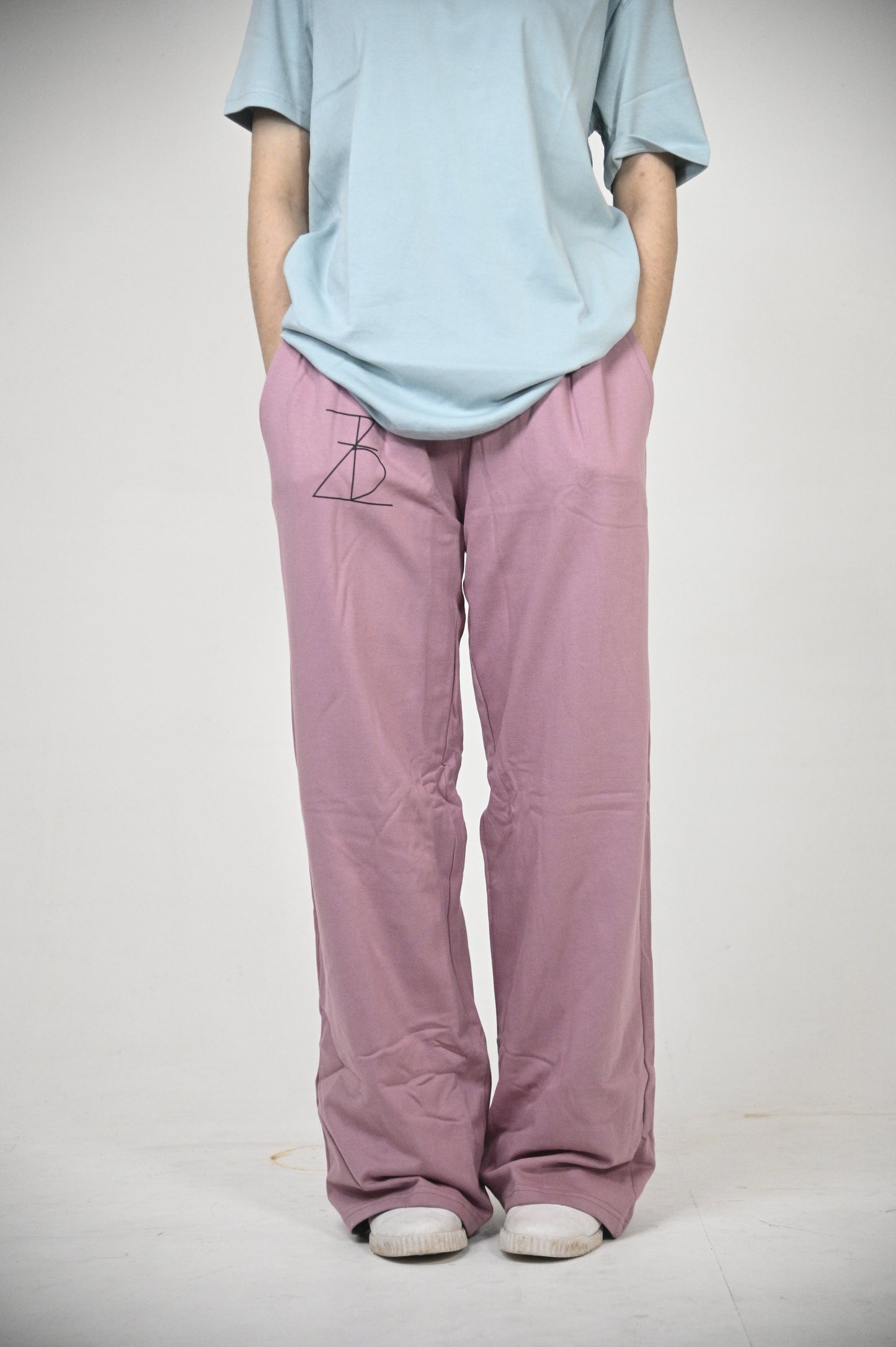 Solid sweatpants in Dusty Rose