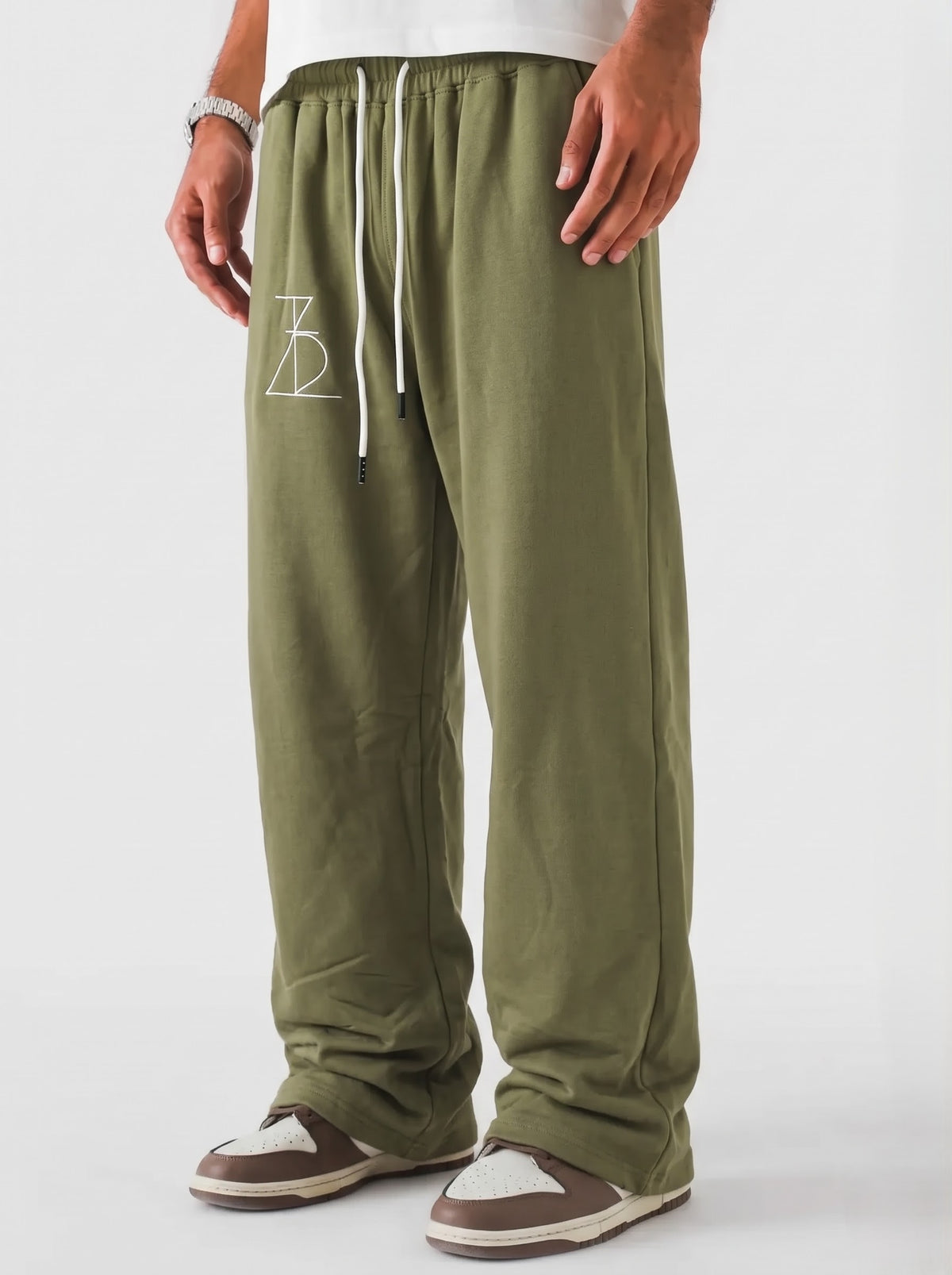 Solid sweatpants in Forest Green