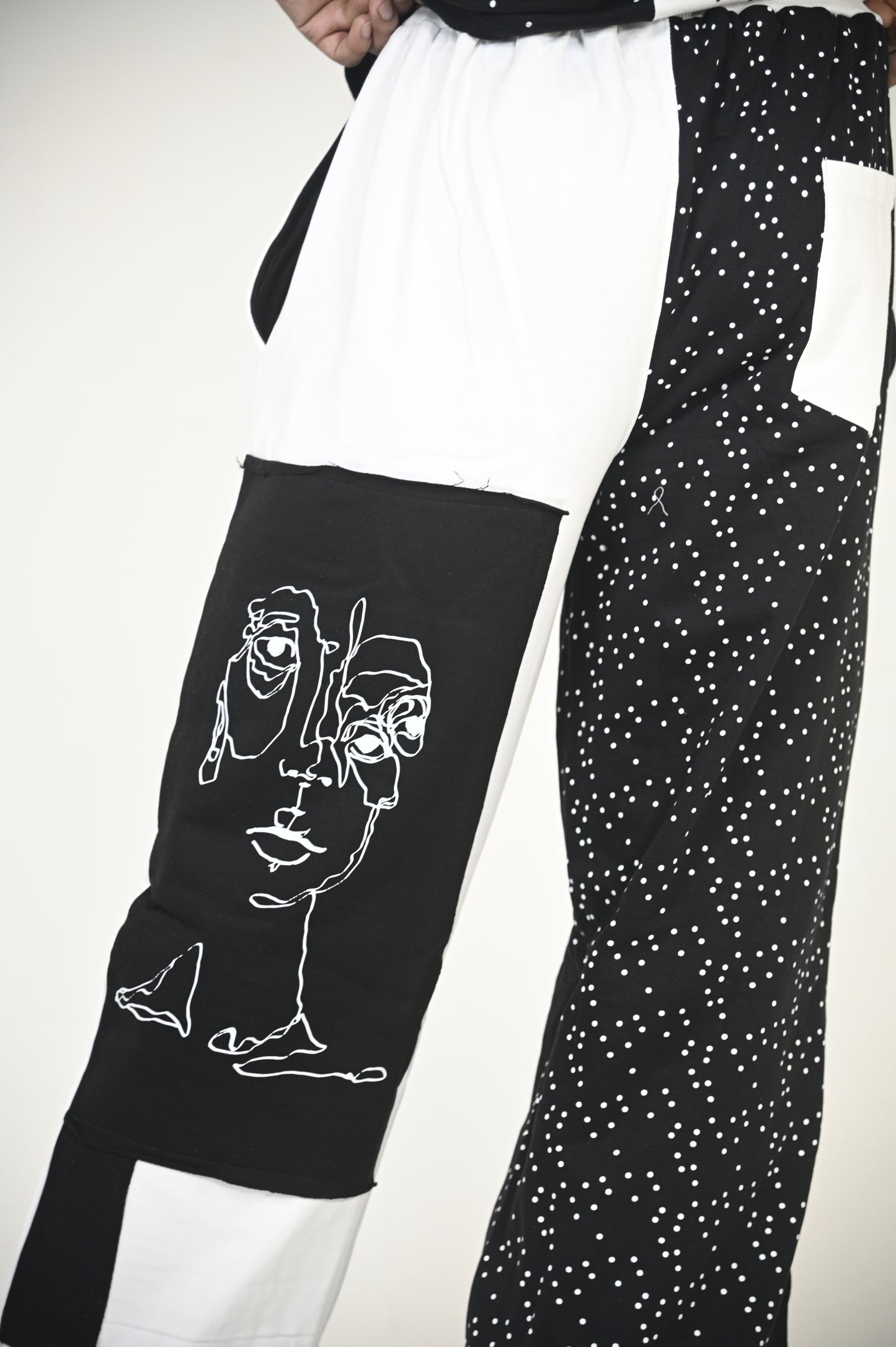 Faceless Sweatpants