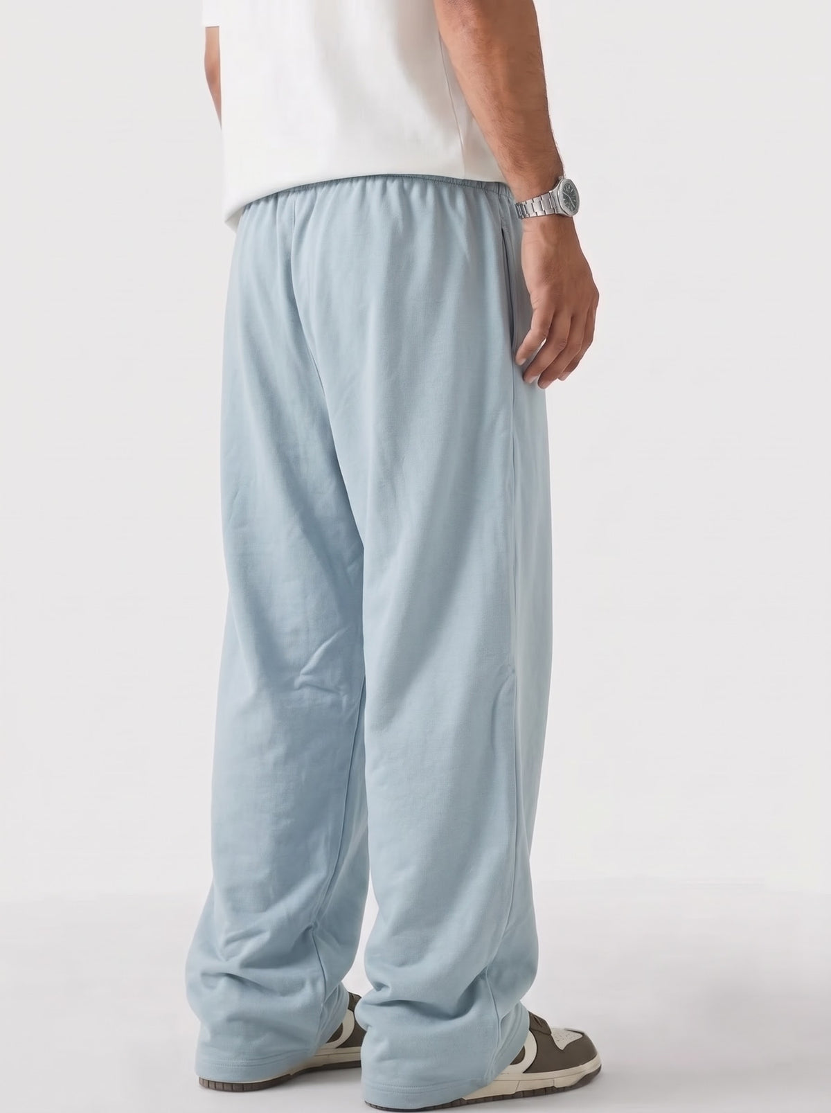 Solid sweatpants in Surf Blue
